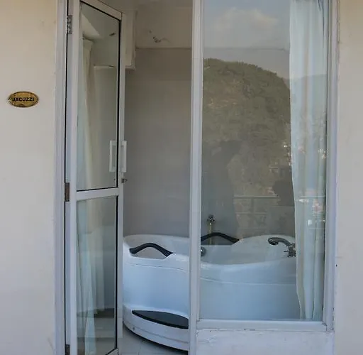 Hotel Nirvana
