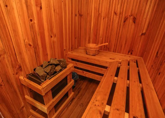 Nirvana Hotel 3*
