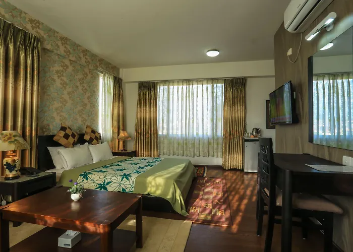 Hotel Nirvana 3*