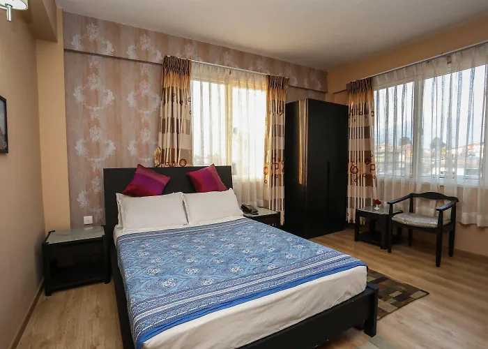Hotel Nirvana 3*