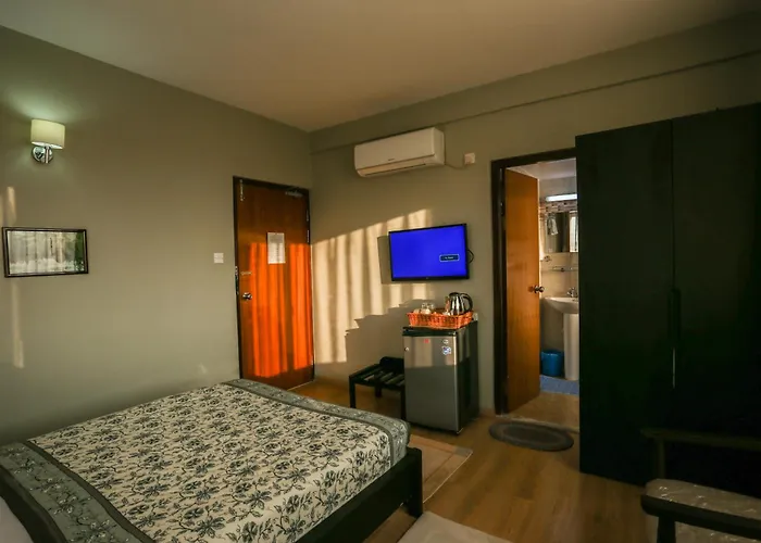 Hotel Nirvana 3*
